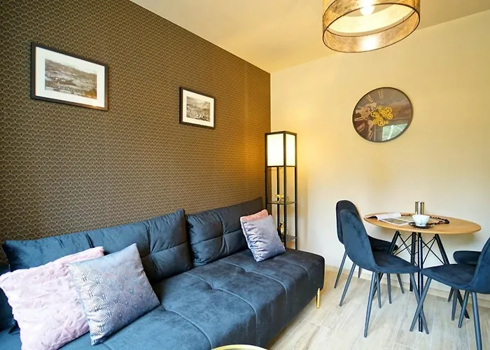 Every Sky Szklarska Poreba, Zeromskiego 15c-5